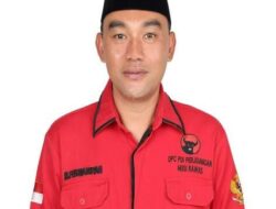 Meningkatkan Keamanan dan Kenyamanan, Ketua Fraksi PDIP DPRD Musi Rawas Gunakan Dana Aspirasi untuk Lampu Jalan