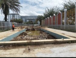 Puing Kenangan di Lapangan Merdeka: Saat Miliaran Rupiah Kembali Mengubur Bangunan Lama ,Masyarakat Masih Banyak Menderita 