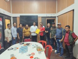 Ratusan Massa Aksi Geruduk Polres Muba, Minta Kapolres Tuntaskan Puluhan PR Kasus Minyak Ilegal