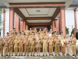 Apel Pagi Pemkab Musi Rawas: Bupati Ratna Machmud Beri Penghormatan untuk 57 ASN Purna Tugas